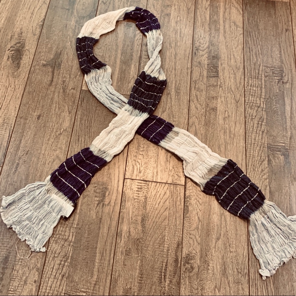 Women’s Scarf